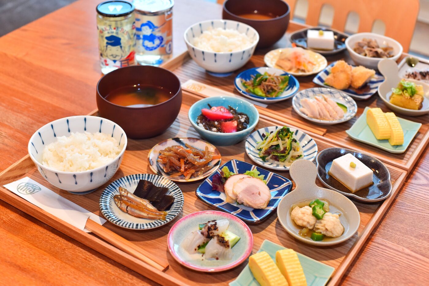 夜の豆皿定食